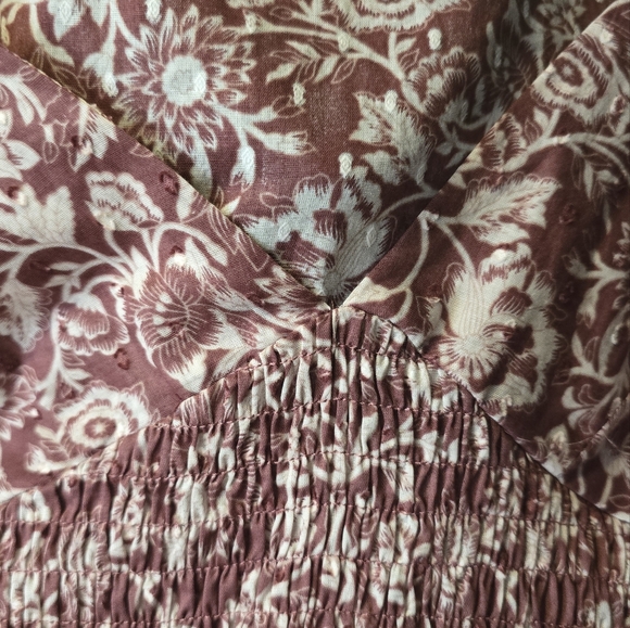 Olivaceous Floral Top - Picture 8 of 11